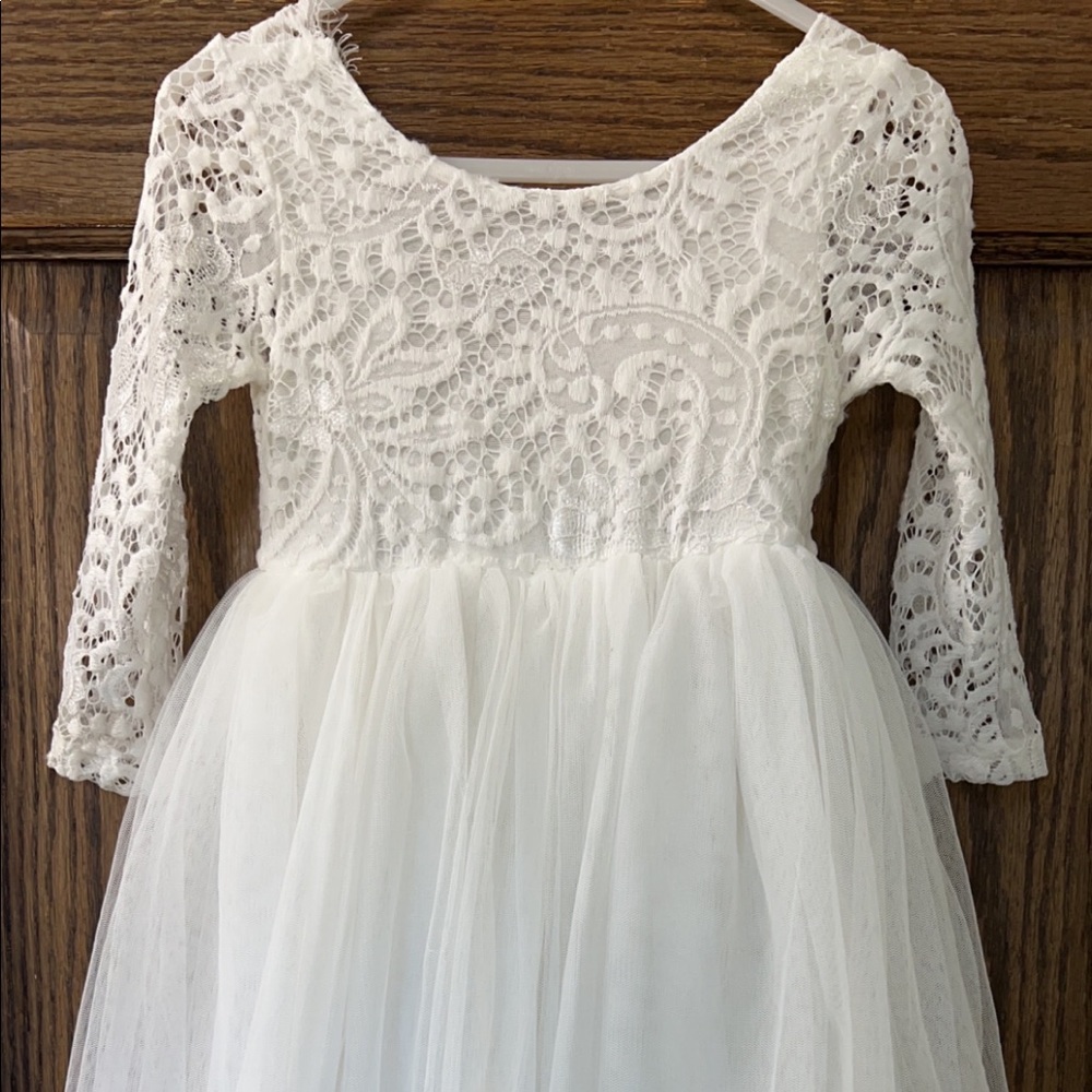 Toddler girls white lace dress🎀